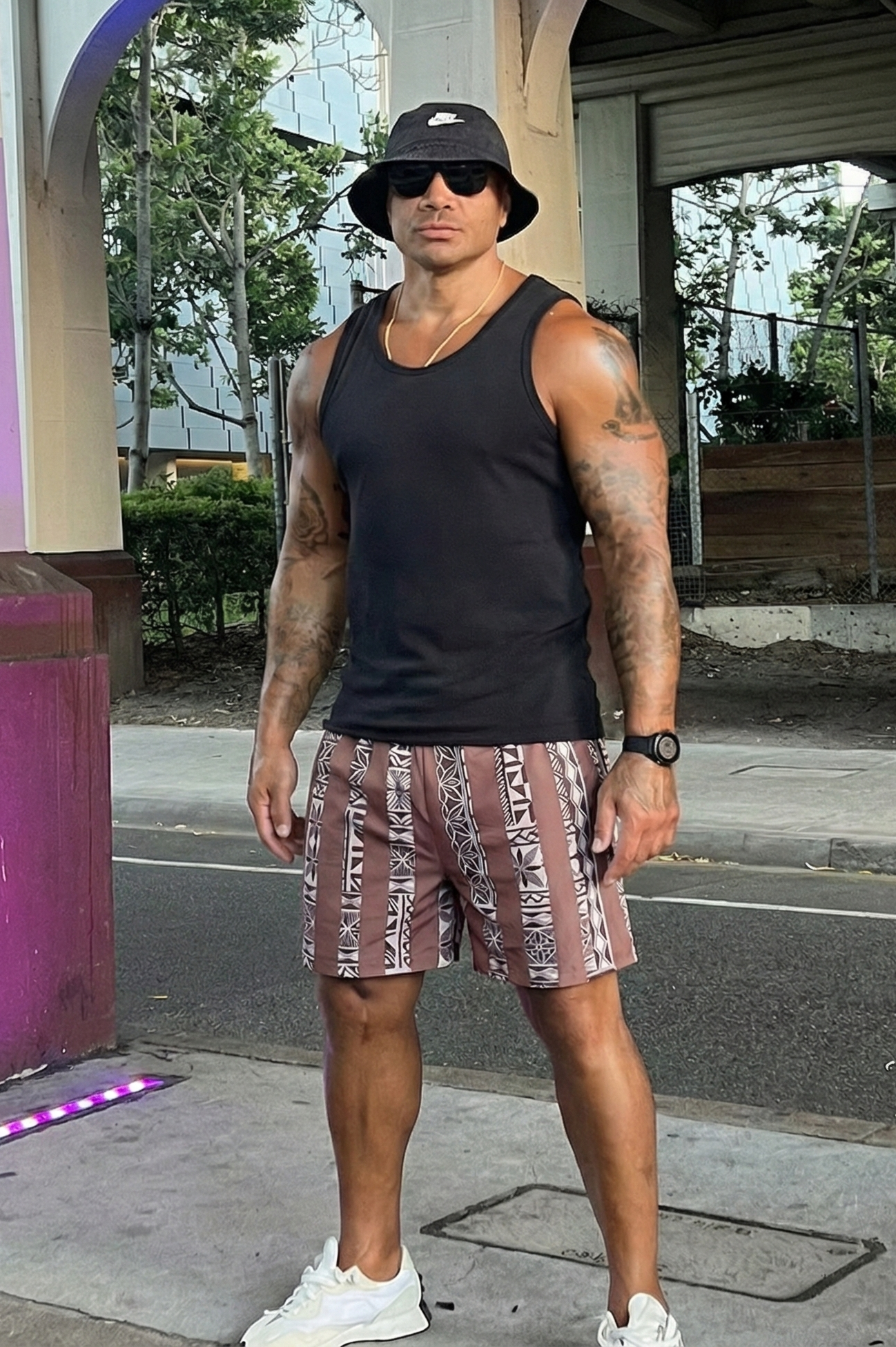 Oceania Shorts - Maroon